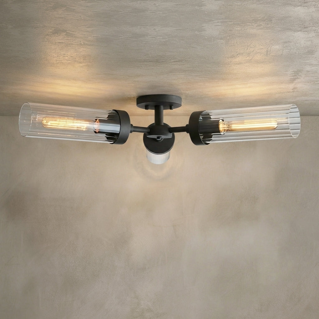 Lamer Lighting Aura 3-Light Flushmount 31.5" Width x 31.5" Depth x 5.5" Height x 31.5" Diameter - Background Shot