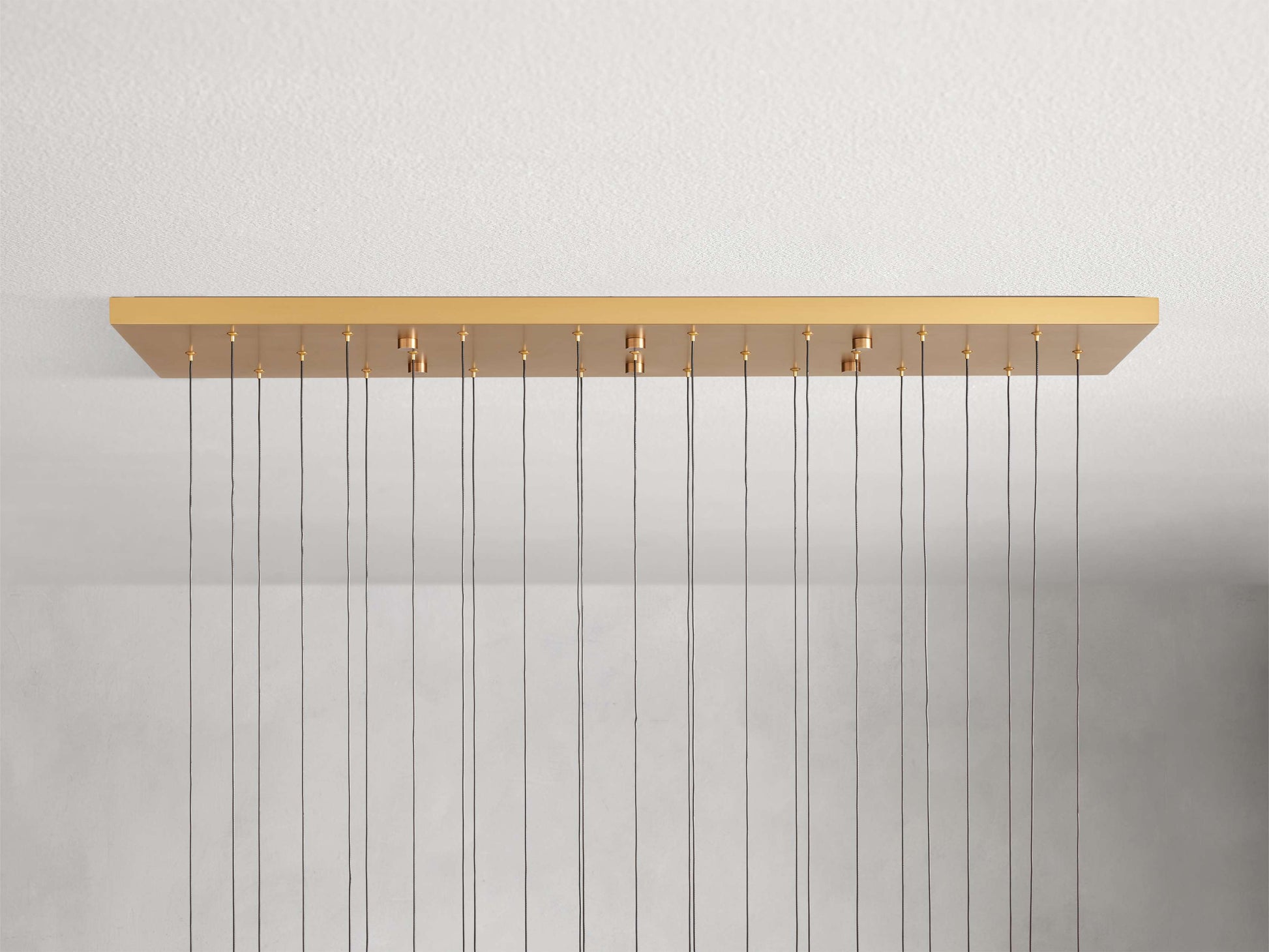 Soltaire Linear Chandelier 37" 50" 60" 70" 87" 120" | Lamer Lighting (27)