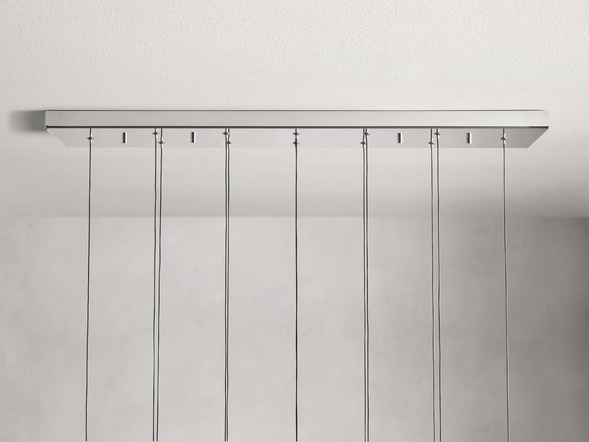 Soltaire Linear Chandelier 37" 50" 60" 70" 87" 120" | Lamer Lighting (30)