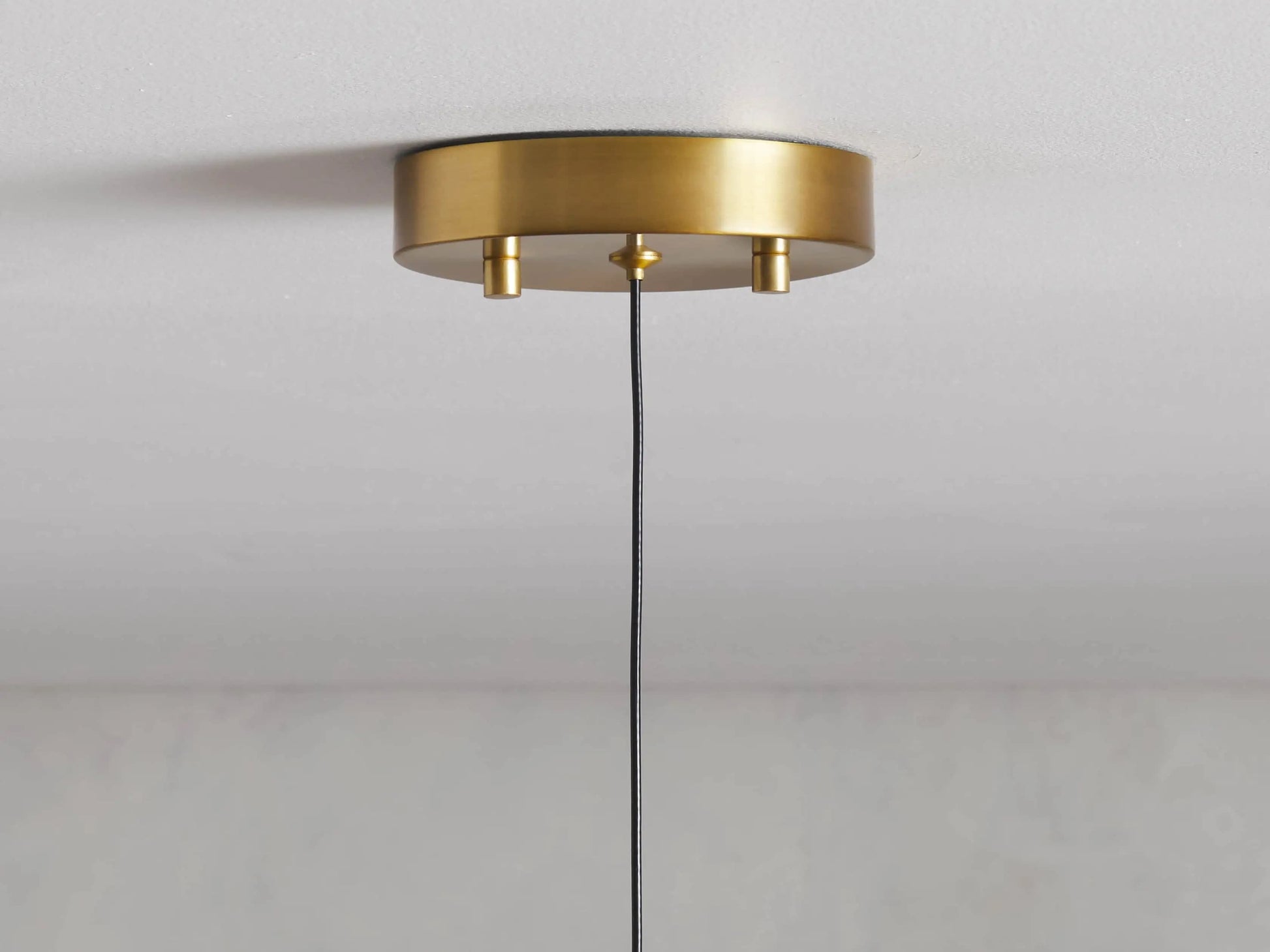 Lamer Lighting Aura 1-Light Linear Pendant 2"W x 2"D x 13.25"H - Background Shot