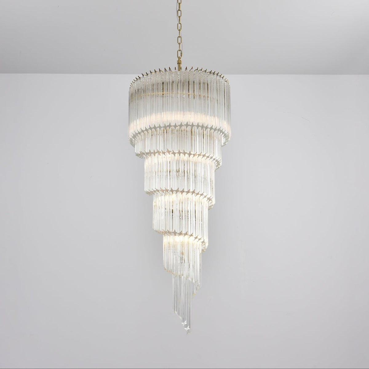 Cascada Spiral Clear Chandelier - Vakkerlight