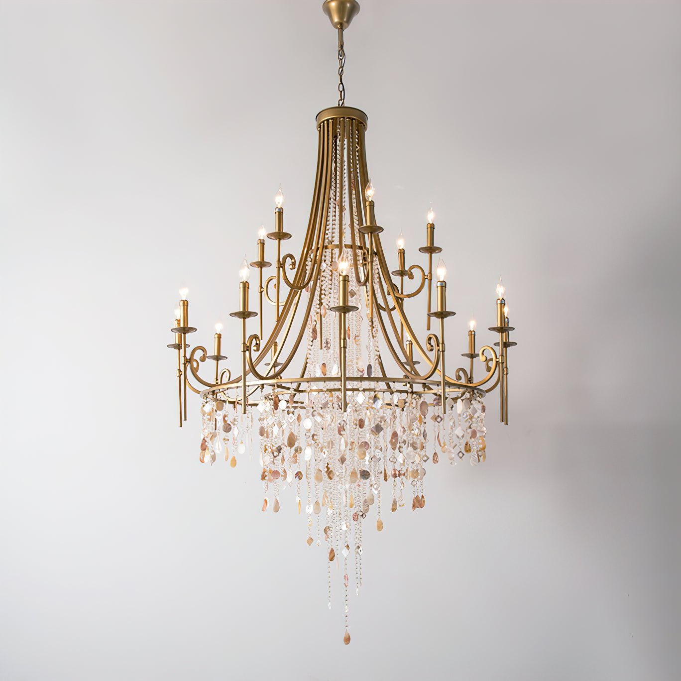 Tatum Lux Shell Crystal Chandelier | Lamer Lighting (12)