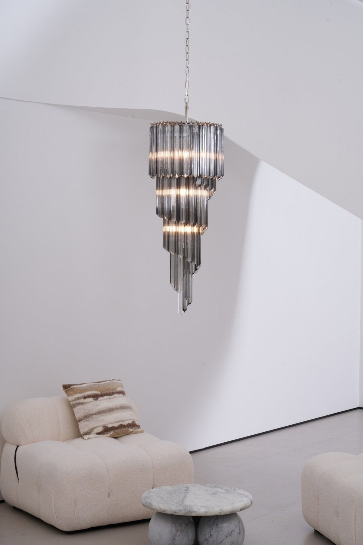 Lucente Noir Spiral Chandelier - Vakkerlight