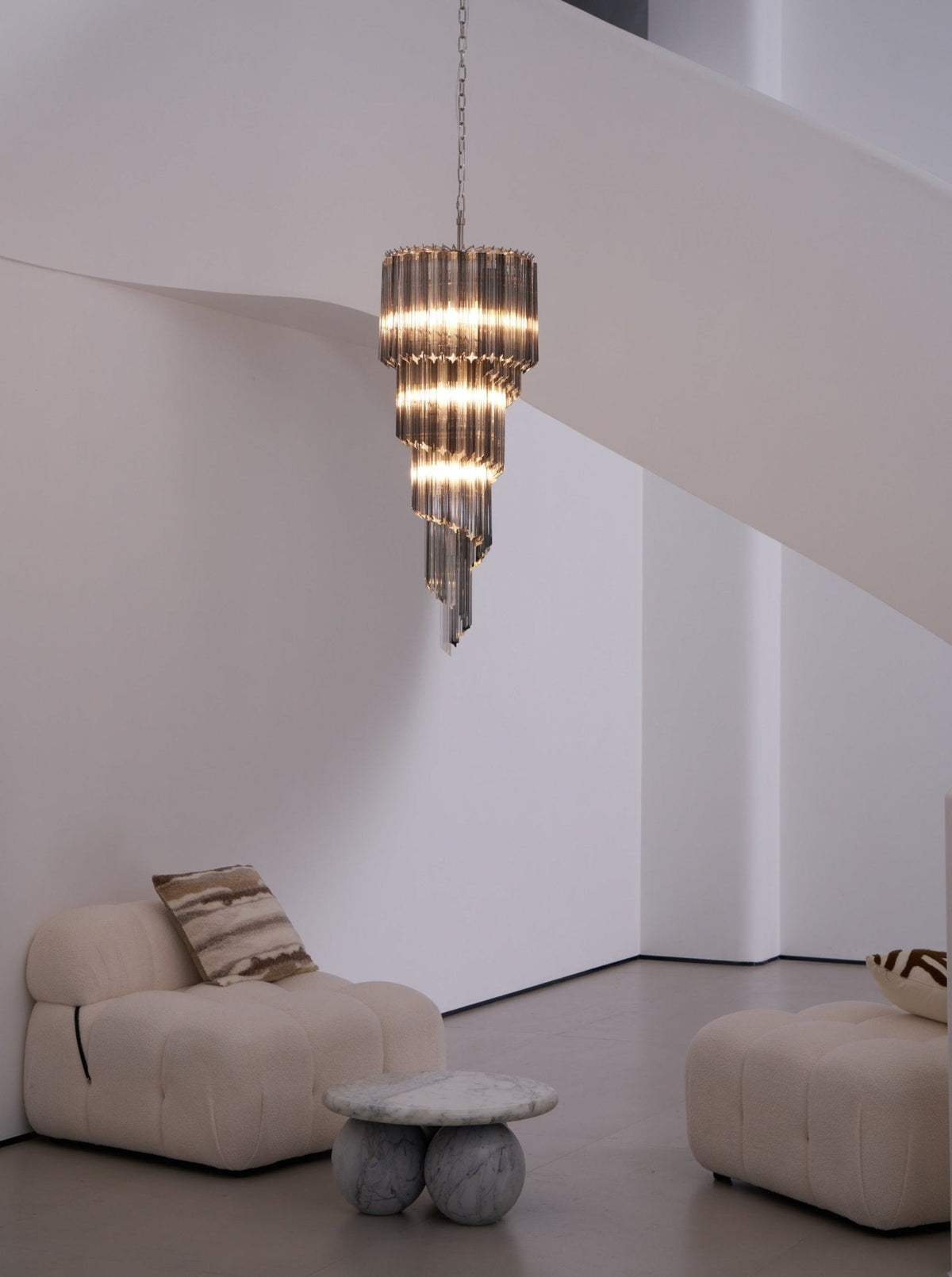 Lucente Noir Spiral Chandelier - Vakkerlight