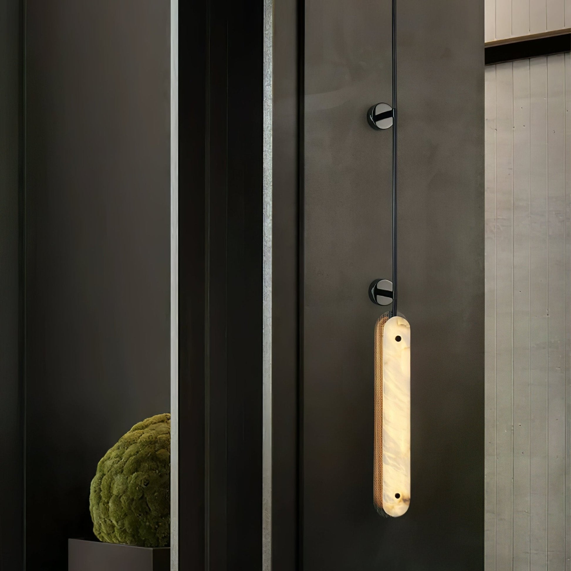 Lysandra Wall Sconce