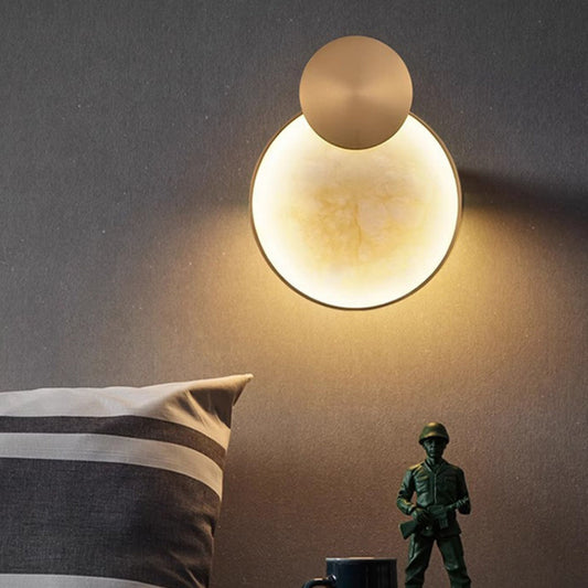Terra Svet Alabaster Wall Lamp