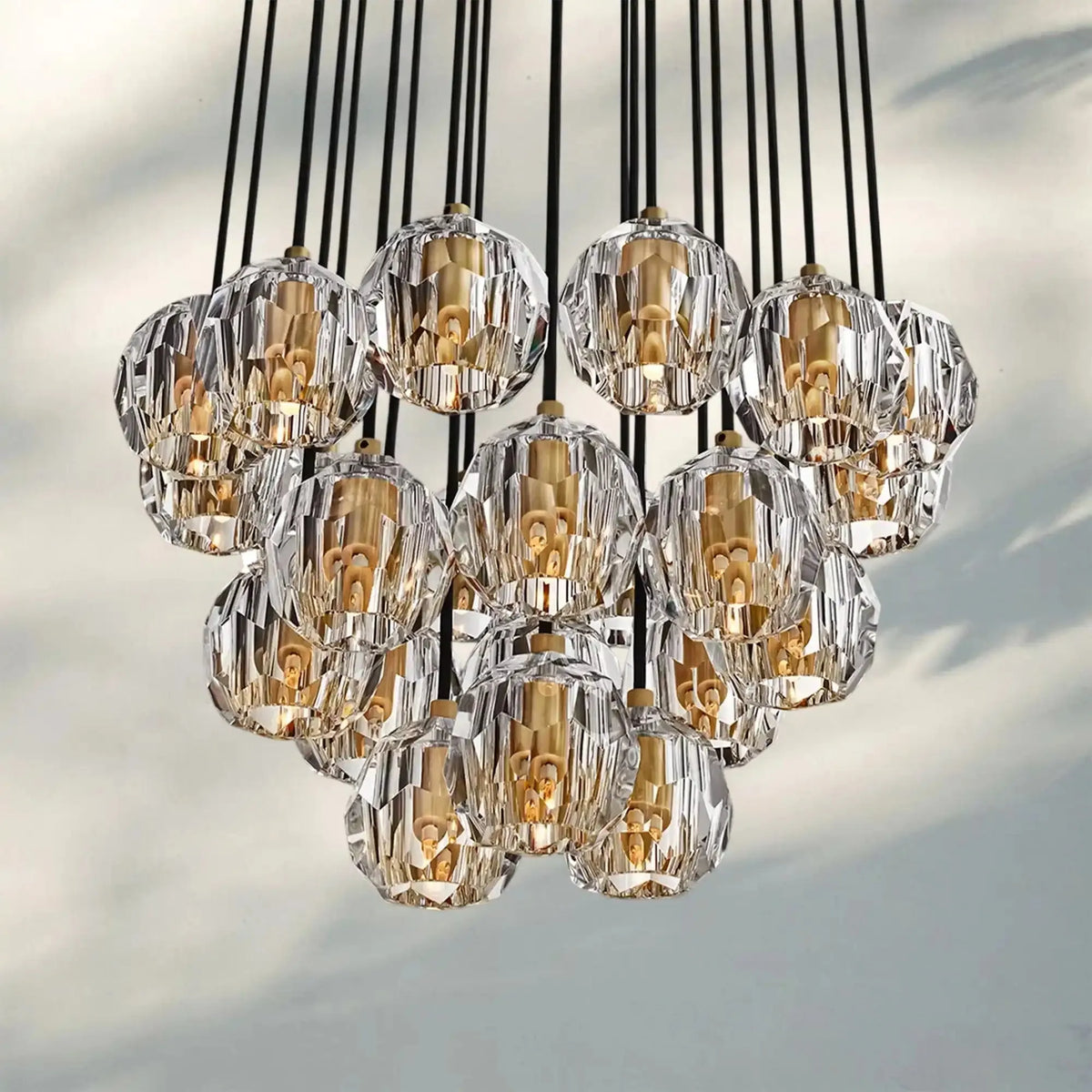 Bouble De Crystal Round Cluster Chandelier-Lamerlighting