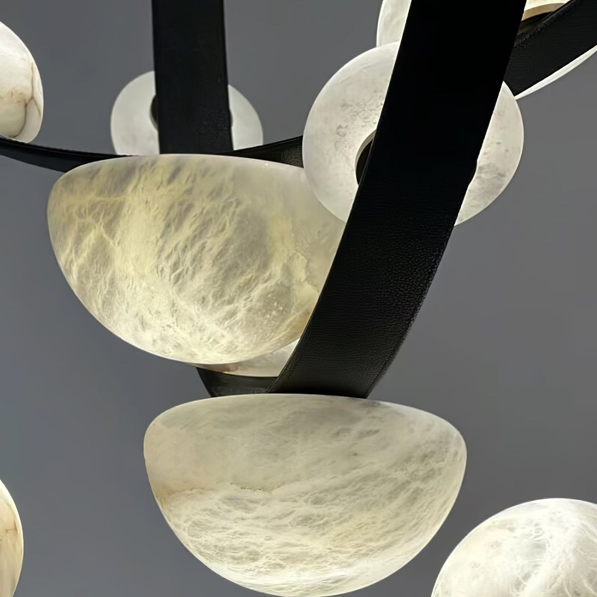 Dew Drops Alabaster LED Chandelier – Black White Warm Light