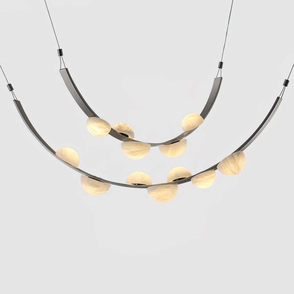 Dew Drops Alabaster LED Chandelier – Black White Warm Light