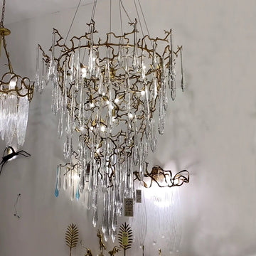Pyramid Droplet Branch Chandelier